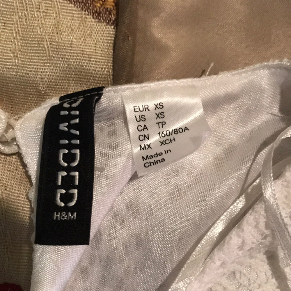 NWOT! H&M dress size XS - Picture 6 of 6